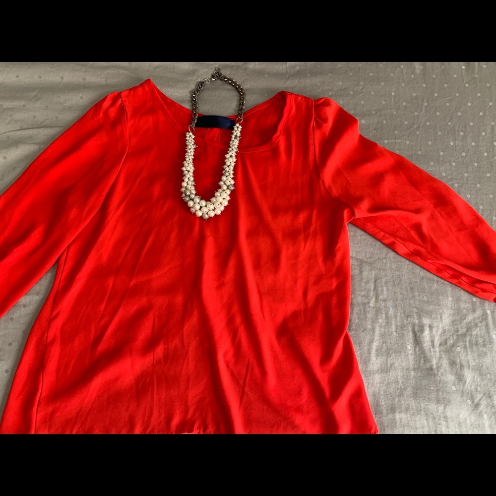 BLOUSE